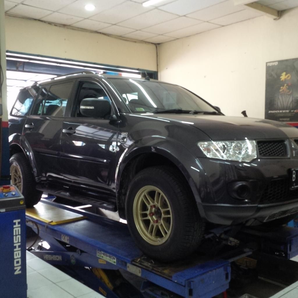INTEGRATE Daily Use JDM Pajero Dakar 4x2