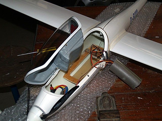cocpit-1.jpg