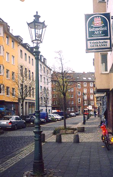 KoelnerStr_Sidestreetsmall.png