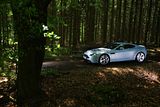 Aston Martin V12 Vantage