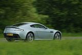 Aston Martin V12 Vantage