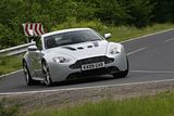 Aston Martin V12 Vantage