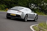 Aston Martin V12 Vantage