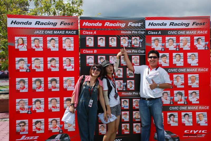 @__@ ภาพบรรยากาศงาน Honda Racing Fest' #4 สนาม 700 ปี เชียงใหม่ ~~*