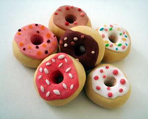 Forum Image: http://i293.photobucket.com/albums/mm46/georgiabear1947/Food/donuts.jpg