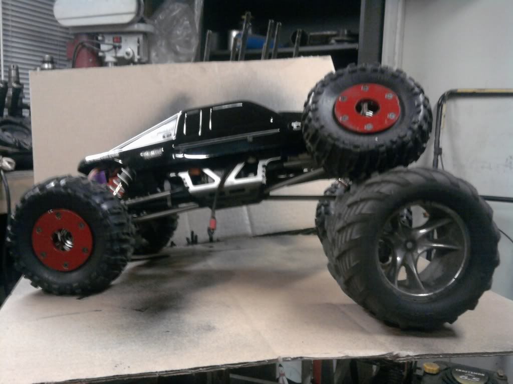 Lawrence's LCC - RCCrawler