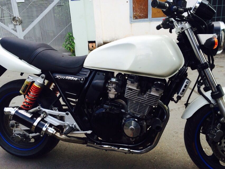 Yamaha XJR 400 xe 9 chu - 2