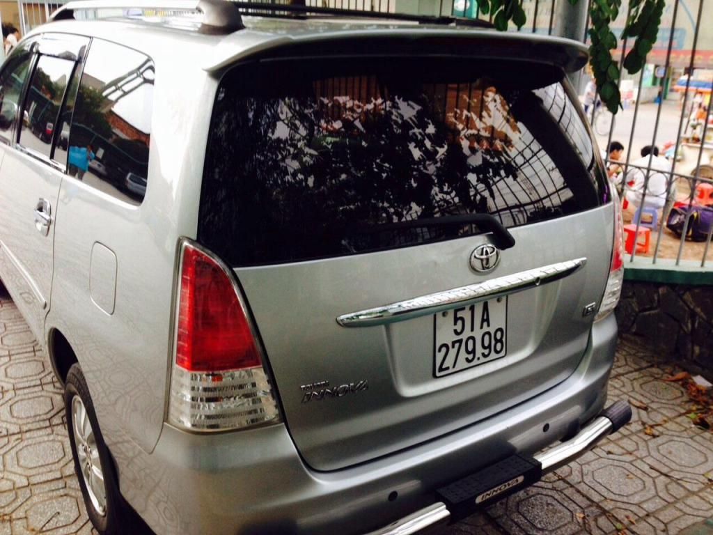 toyota inova đời 2010 xe leng keng gia đình chạy. Bán cho ai có nhu cầu - 3
