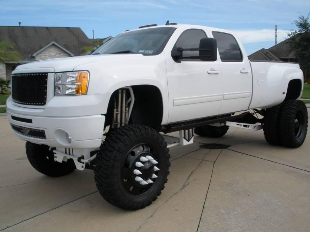 http://i293.photobucket.com/albums/mm54/akraix_83/dually2.jpg