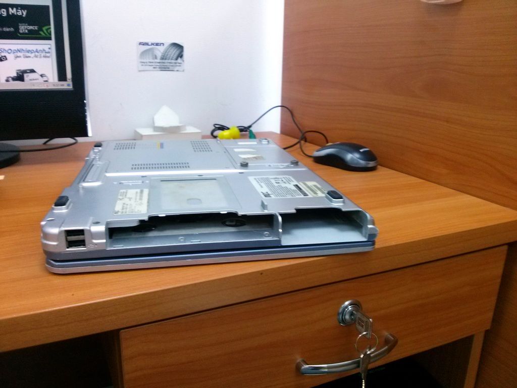 Điện thoại chữ cháy Viettel, Vina, FPT-F99 wifi đây - 3