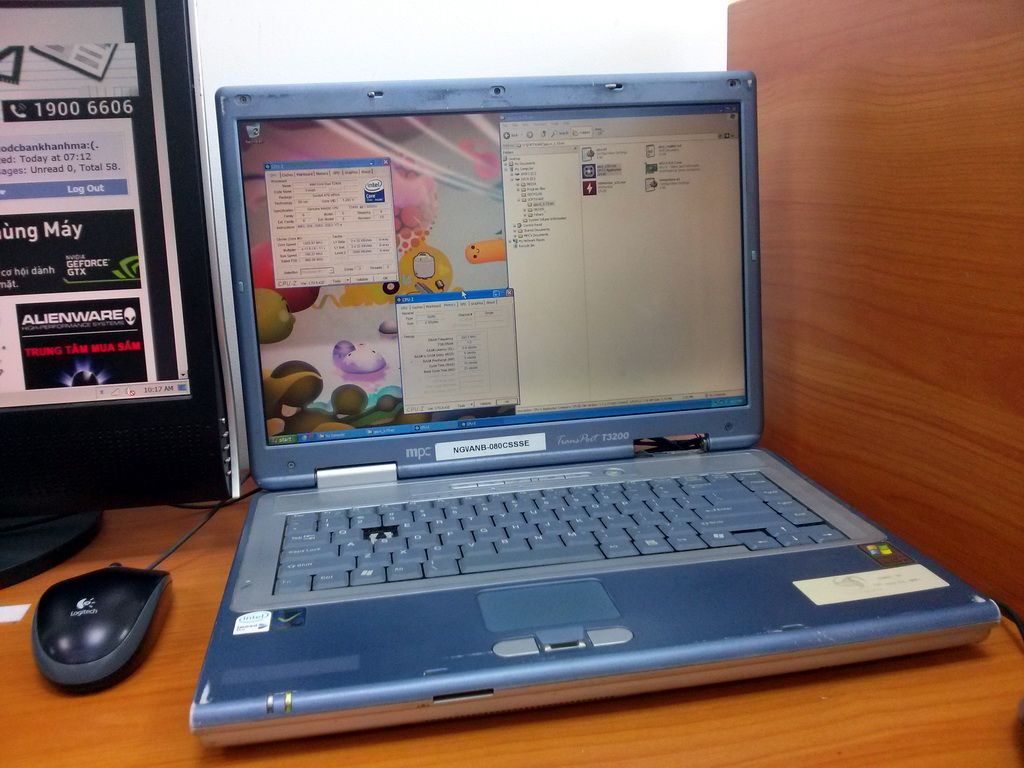 Điện thoại chữ cháy Viettel, Vina, FPT-F99 wifi đây - 1