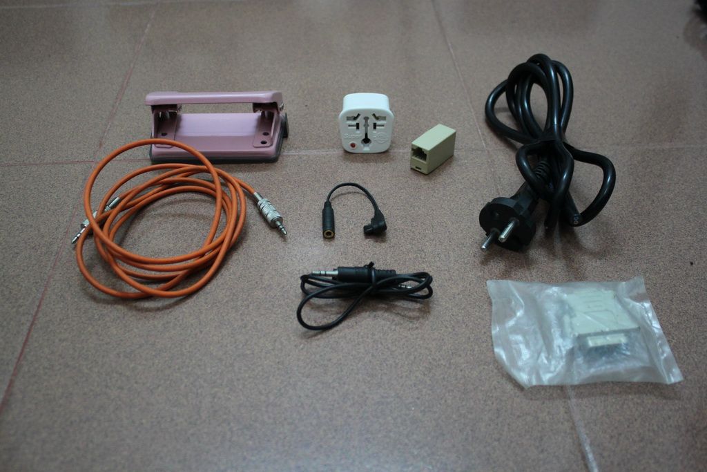 Điện thoại chữ cháy Viettel, Vina, FPT-F99 wifi đây - 13