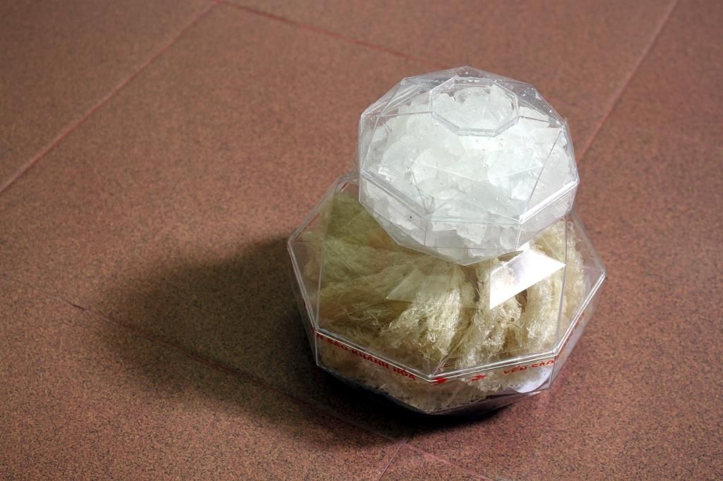 Không dùng đến nên thanh lý 5 hộp yến sào Nha Trang. - 2