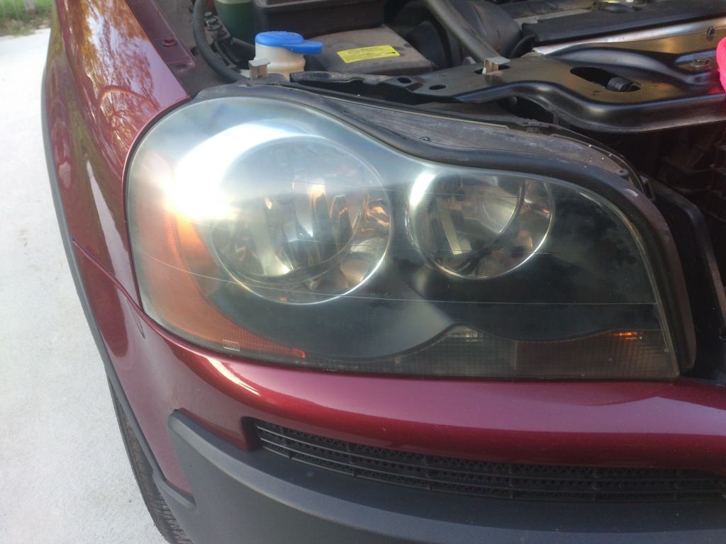 06 XC90 headlight lenses very cloudy. Are there glass replacement