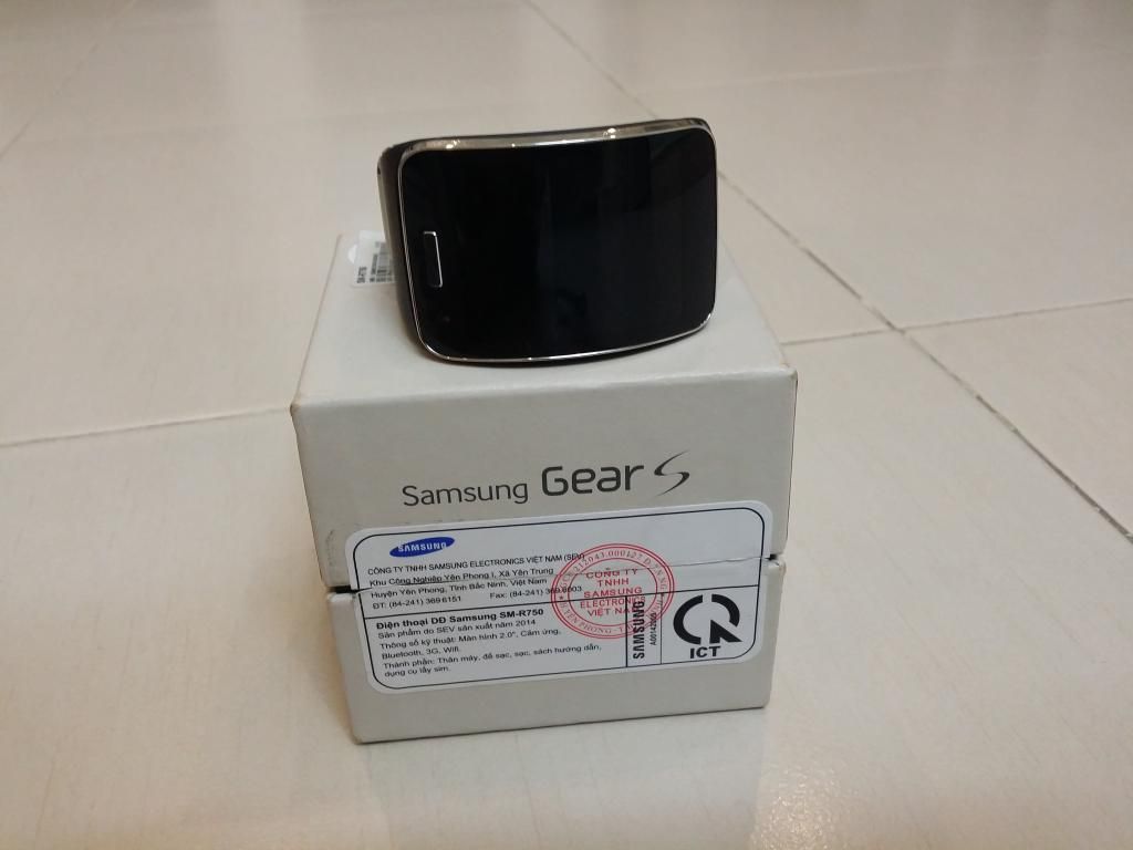 Smartwatch Gear S 99,99% black  wifi + 3G chính hãng fullbox còn bh lâu giá tốt