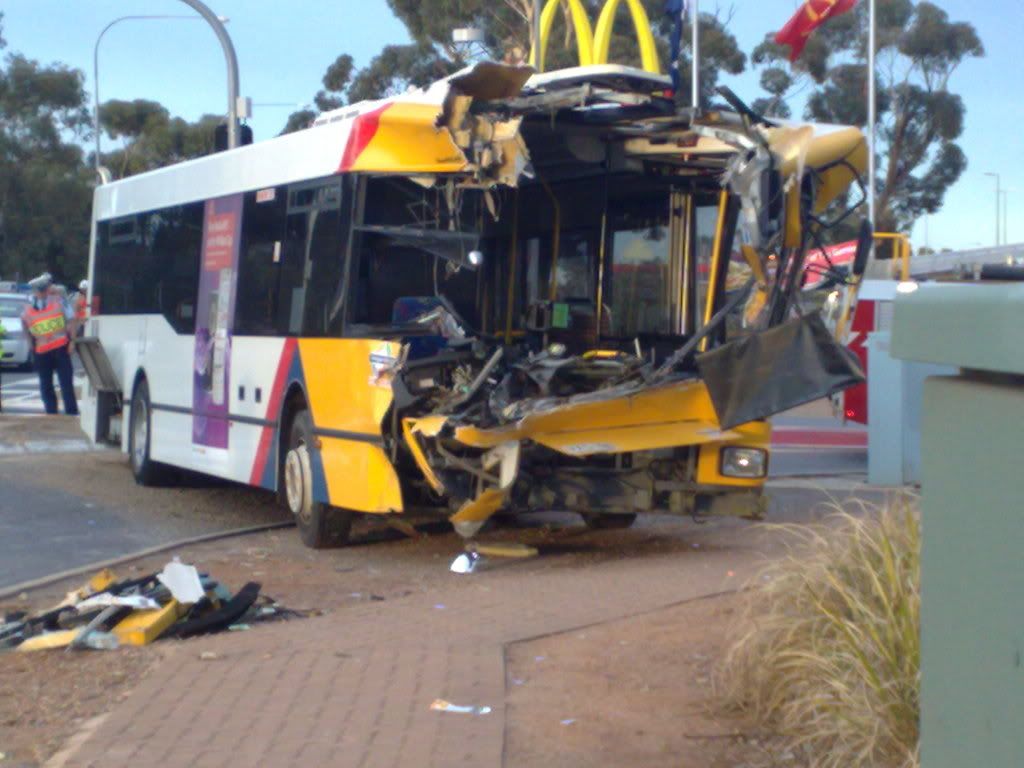 Car Accident Main North Road Munno Para Car Accident Main North Road Munno Para