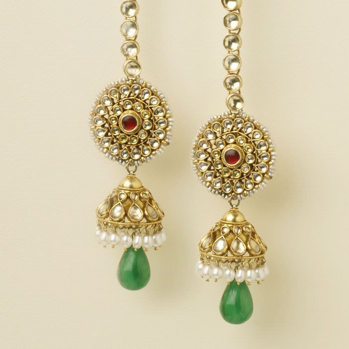 2 31 - Rare Collection Of Jewellery,From Jodh Akbar!