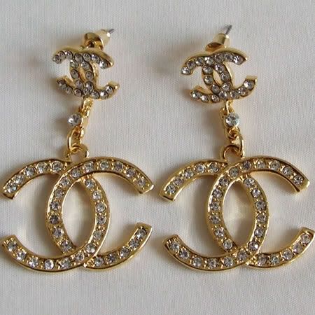 9 2 - Fashion Earrings!