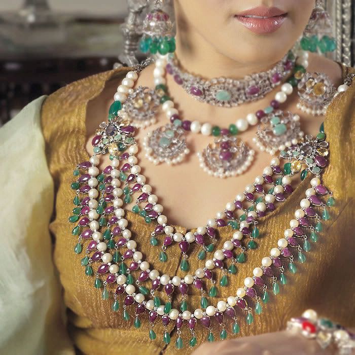 9 4 - Rare Collection Of Jewellery,From Jodh Akbar!