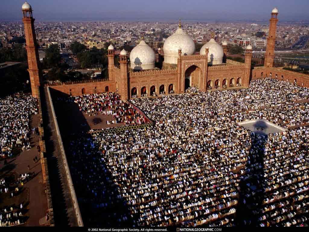 LahorePakistan - ~! Polling 4 Pakistani Pics Competition !~