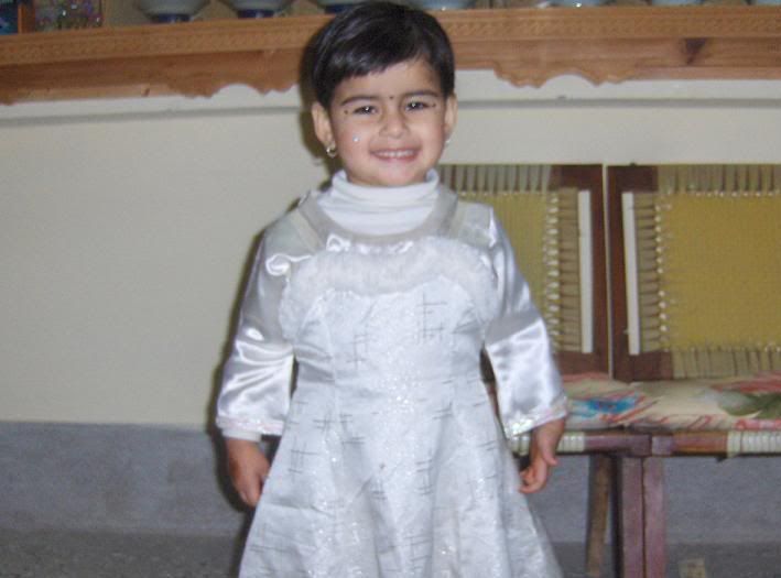 1 12 - ~Share ur Childhood Pic~