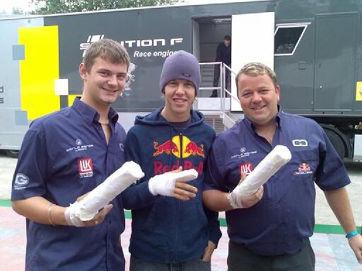 Vettel_and_his_team_at_Spa.jpg