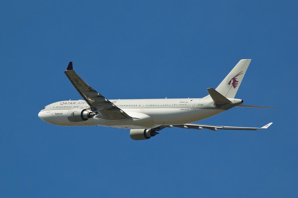 QatarAirways-A7-AEC-1.jpg