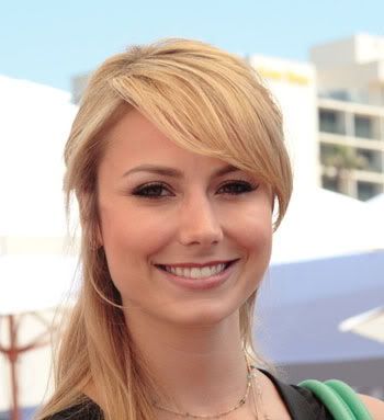 stacy-keibler-hairstyles-th 