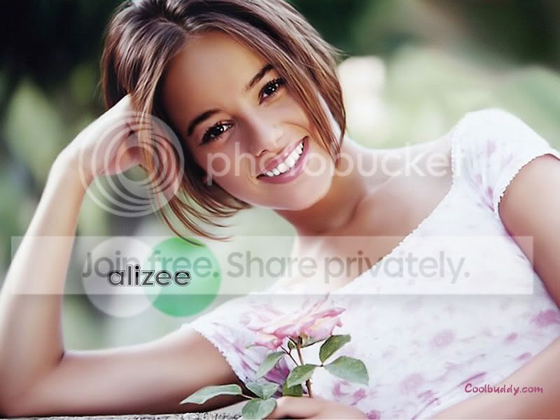 Alizee30.jpg